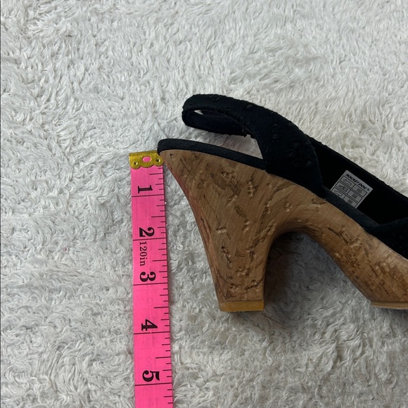 Rocket Dog black eyelet peep toe sling back cork heel sandals, size 7 - Picture 9 of 9